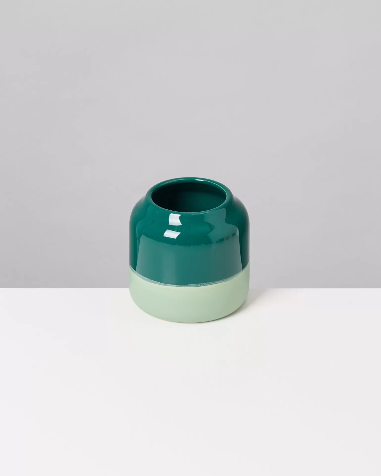 Flash Sale Motel a Miio Bebé Vase - Darkgreen Sage dark green sage