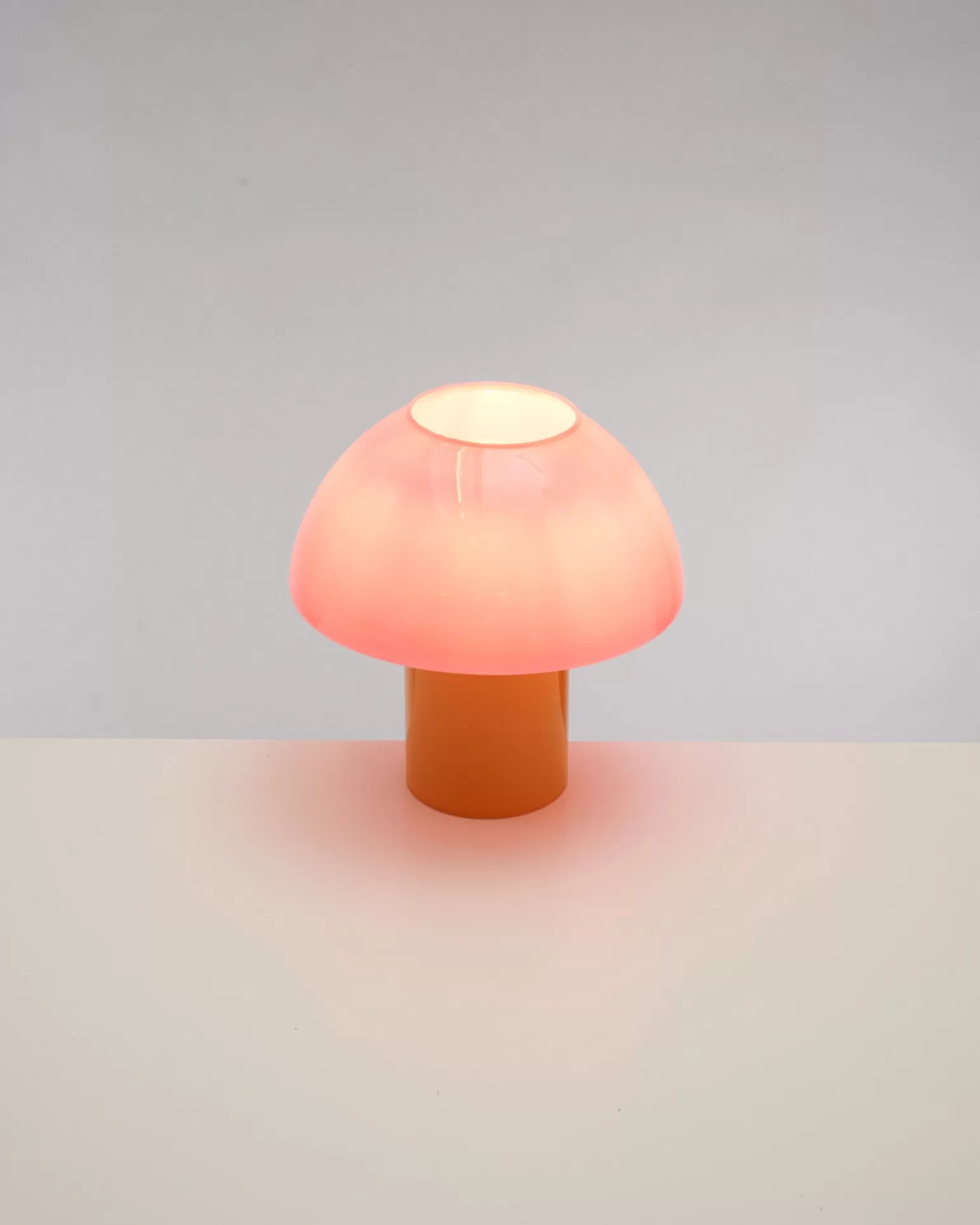 Outlet Motel a Miio Cogumelo - Glass Lamp Pink Yellow rosa gelb