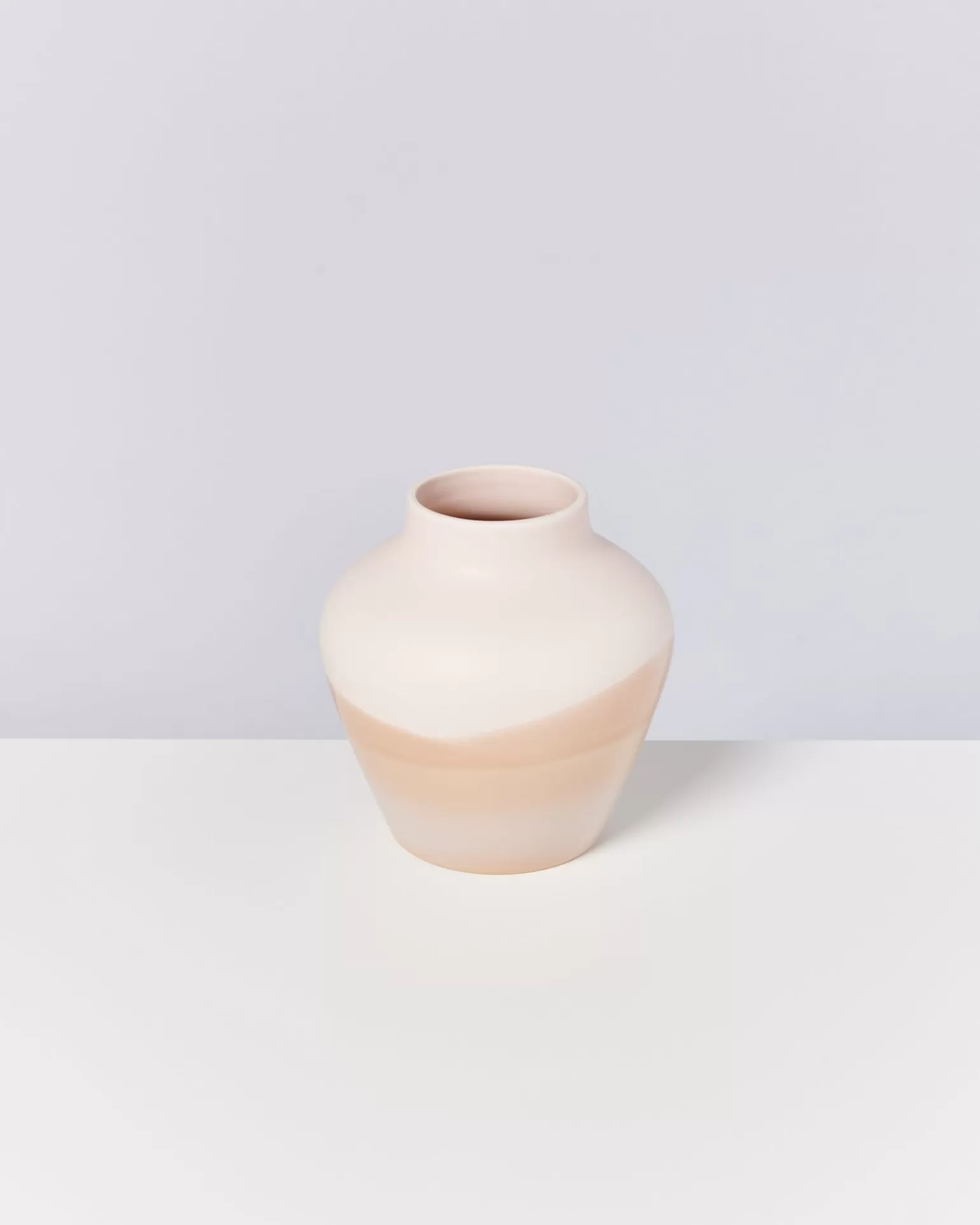 Discount Motel a Miio Madalin Vase - sand