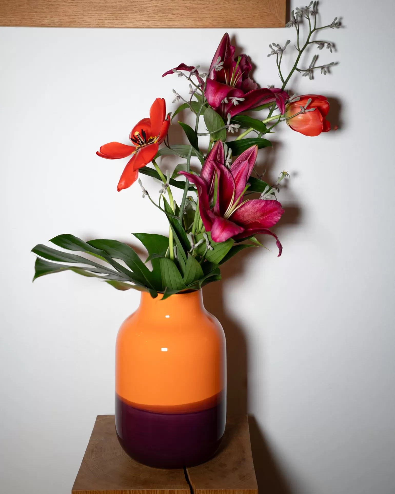 New Motel a Miio Nuno Vase M Orange Darklilac orange dunkellila